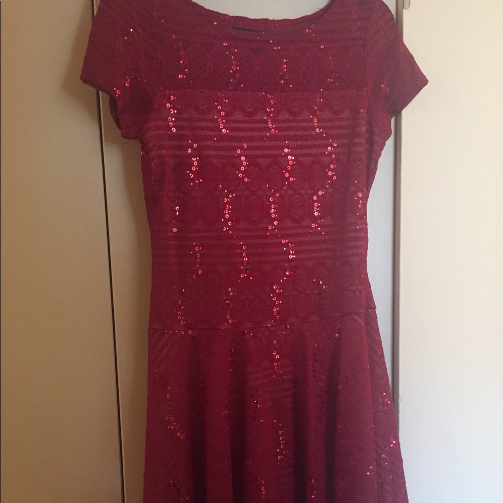 Deep red lace/sequined short sleeve skater dress